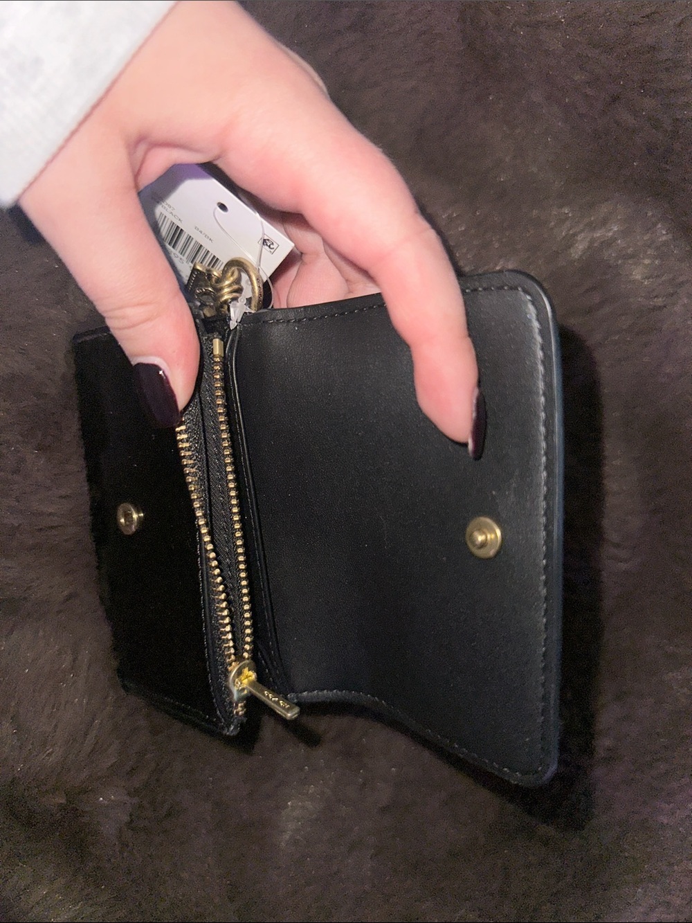 Coach Black Leather Card & Key Holder with Gold 'C' Charm - Picture 2 of 4